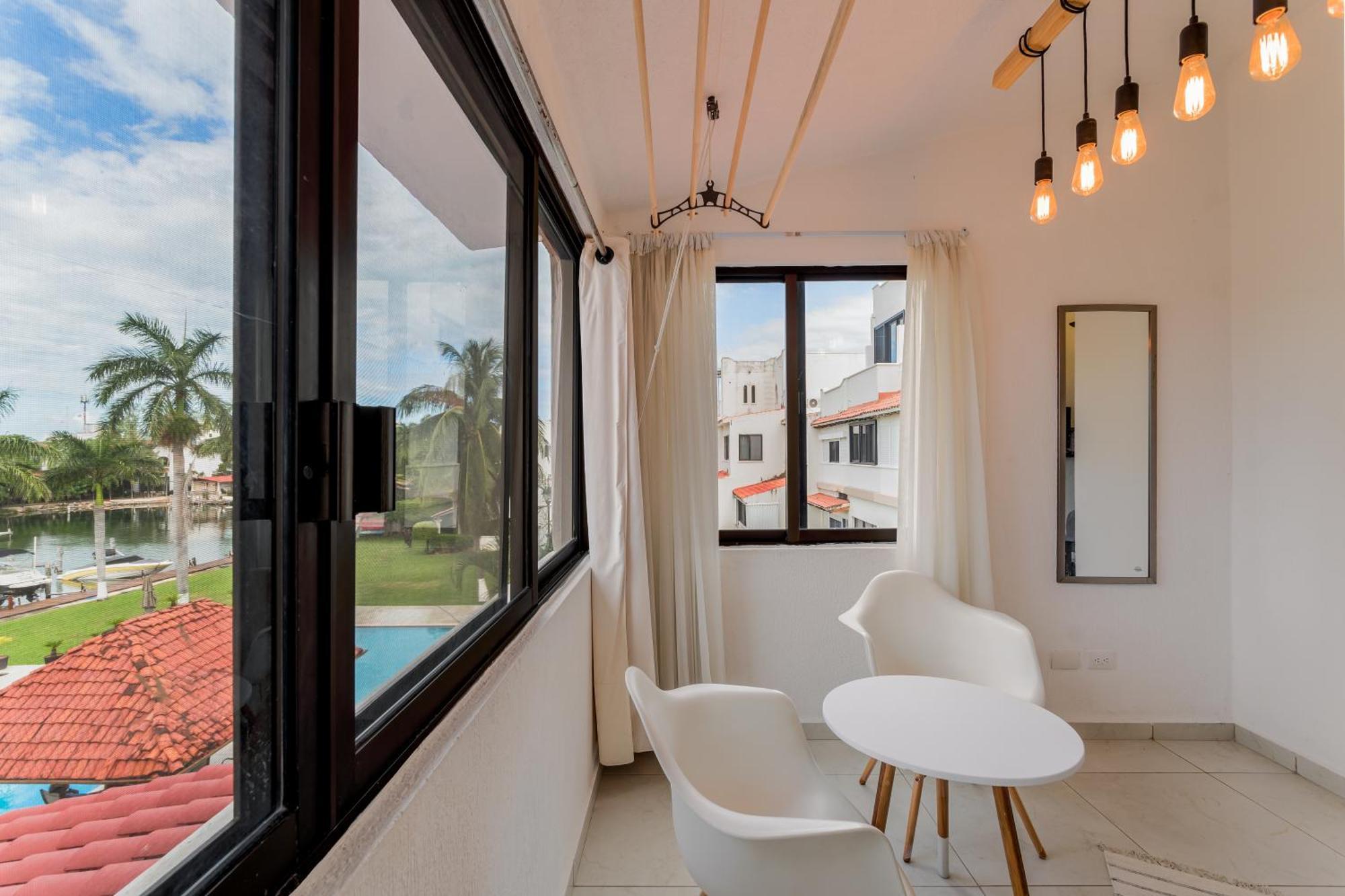 Chic Lagoon Front Villa By Casa Paraiso Cancún Esterno foto